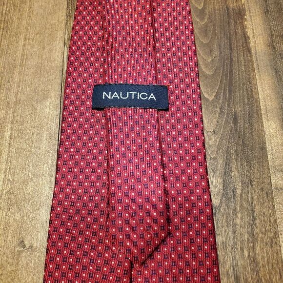 Nautica Executive Level Men's Red Pin Dot Neck Tie - Picture 3 of 6
